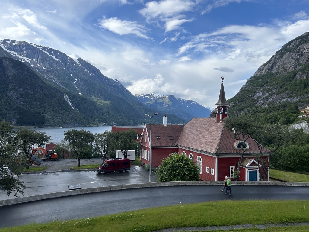 Tyssedal Church