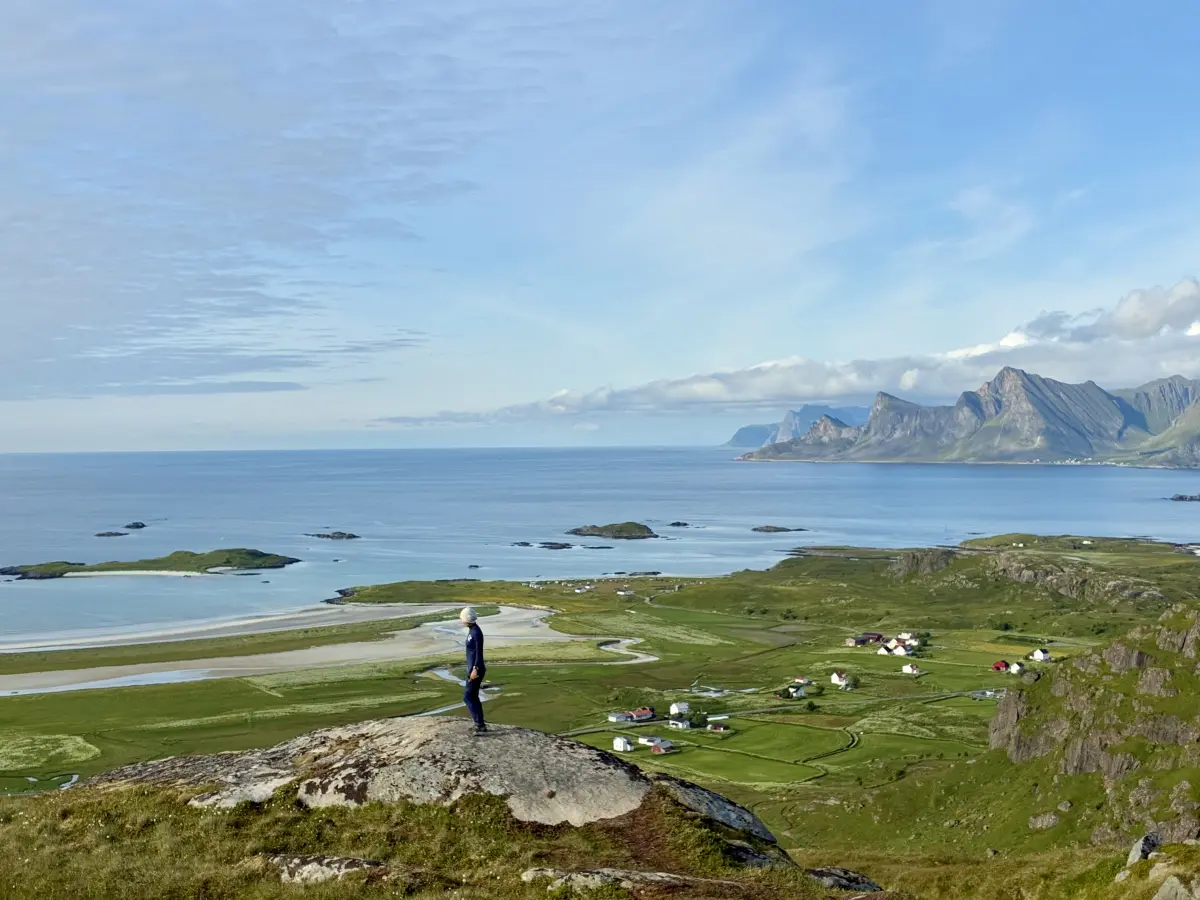 在 Ryten 步道途中的另一个观景点